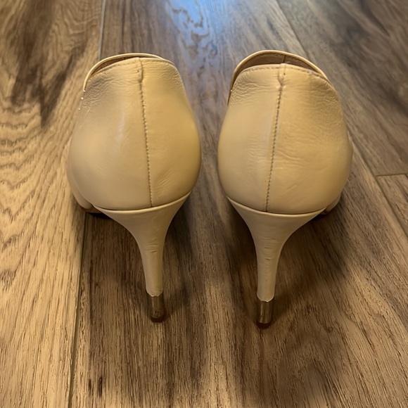 Louise et Cie Open Toe Pumps - Picture 3 of 7